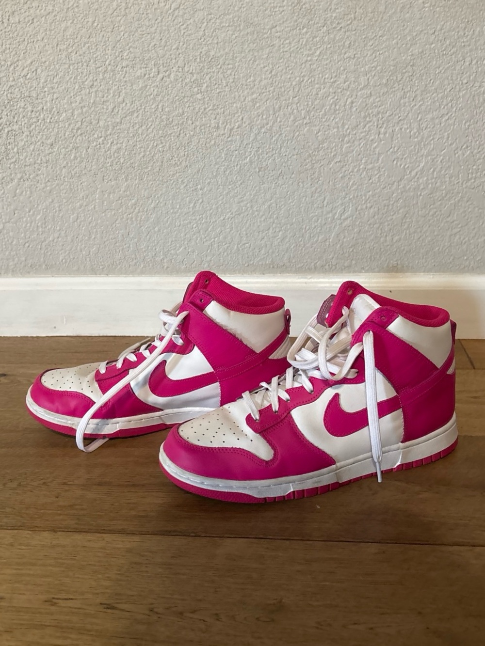 Nike Women's High-Top Sneakers in White and Hot Pink